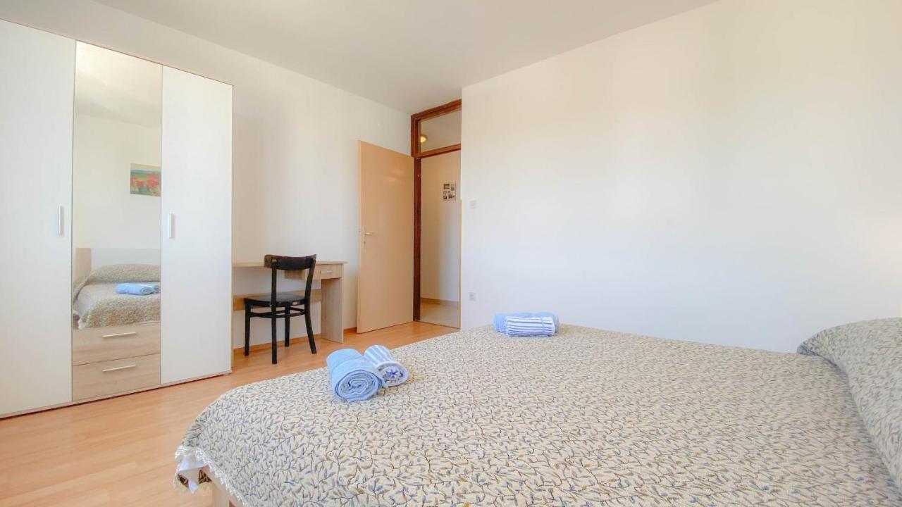 Olga Apartment Novigrad  Exterior photo