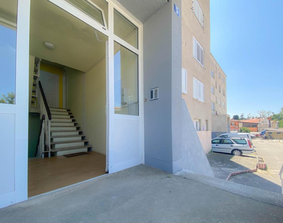 Olga Apartment Novigrad  Exterior photo